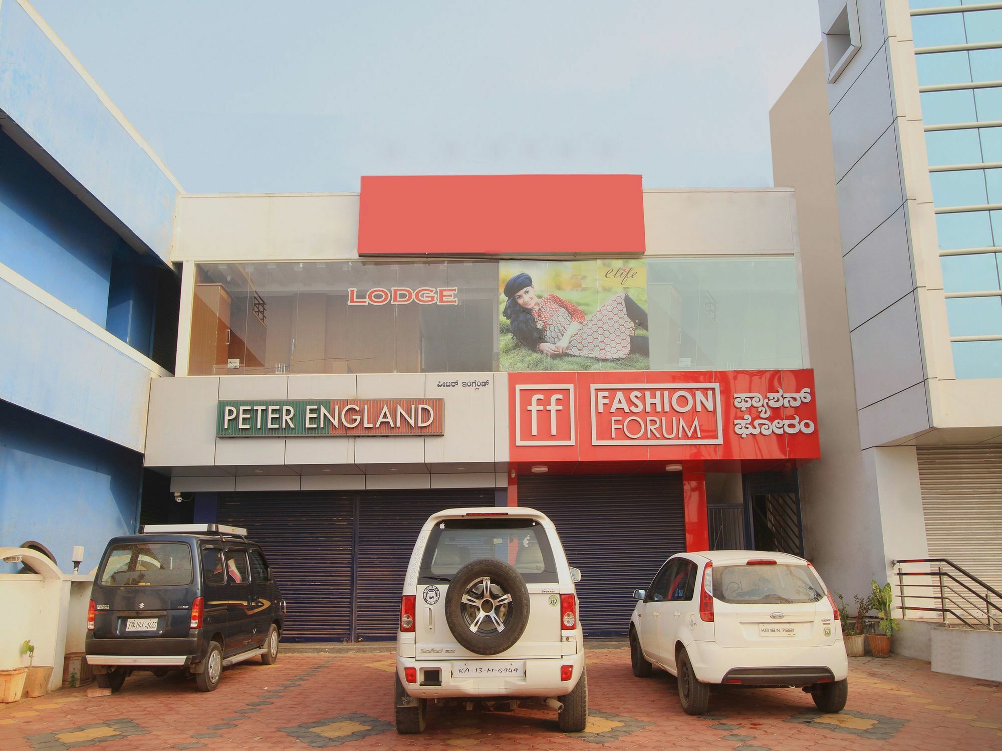 Lee Comfort Kushālnagar Exterior foto